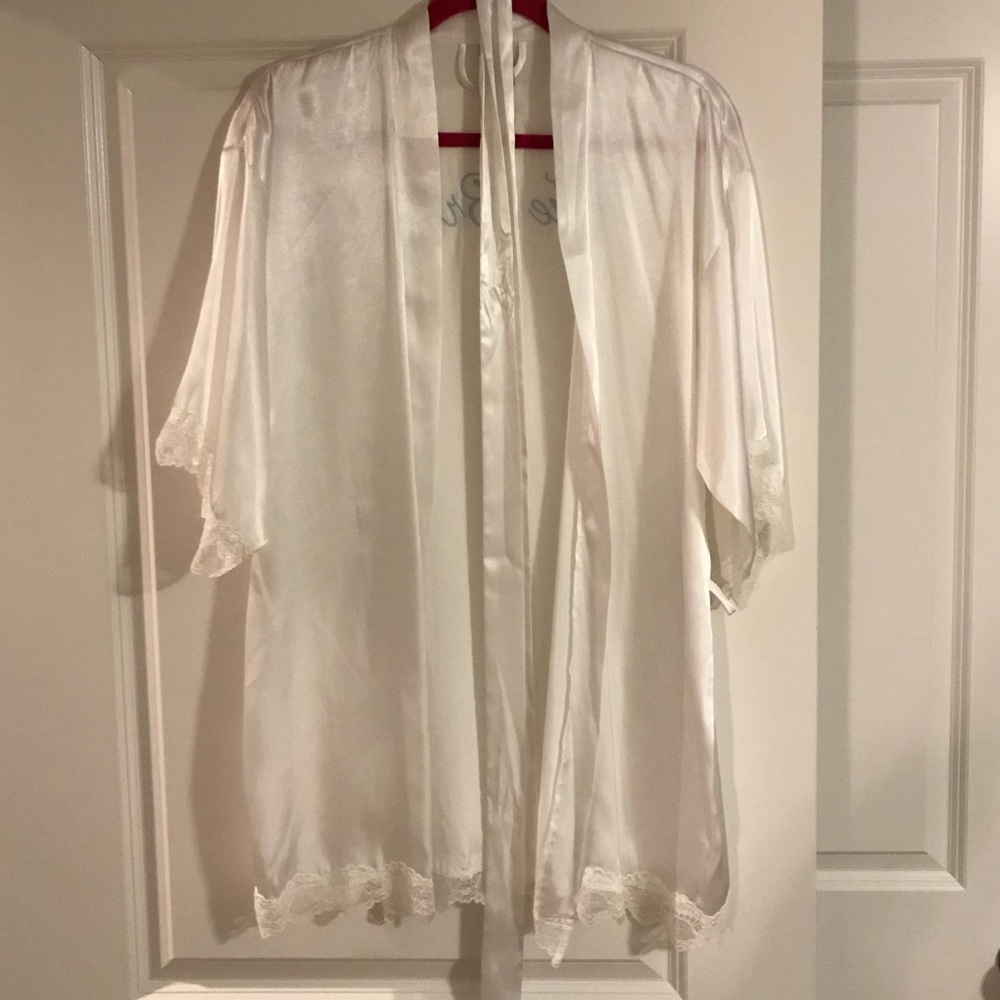 Bride Robe - image 5
